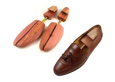 ROCHESTER Spilt-Toe Cedar Shoe Trees 1